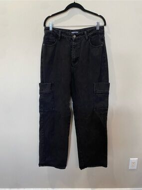 Momokrom High-Rise Black Cargo Jeans